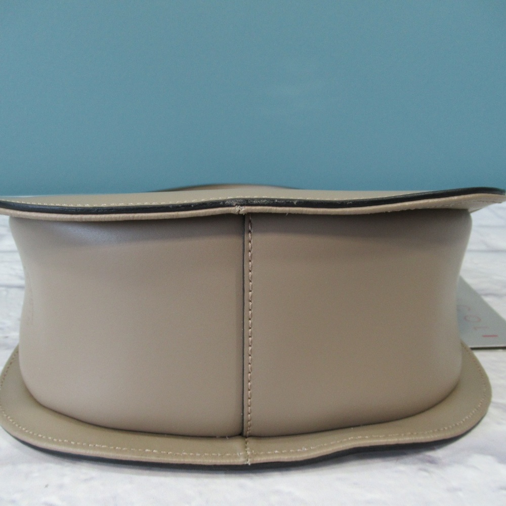 Nicoli  Tan Italian Leather Luxury Handbag - Picture 5 of 8